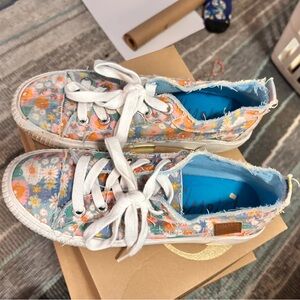 Blowfish Malibu Flower Power!!